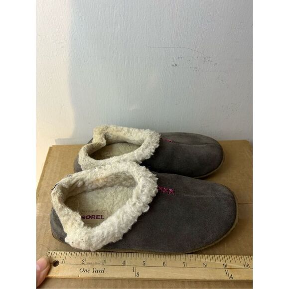 Sorel gray slippers women’s 7 used moccasins - Picture 8 of 8
